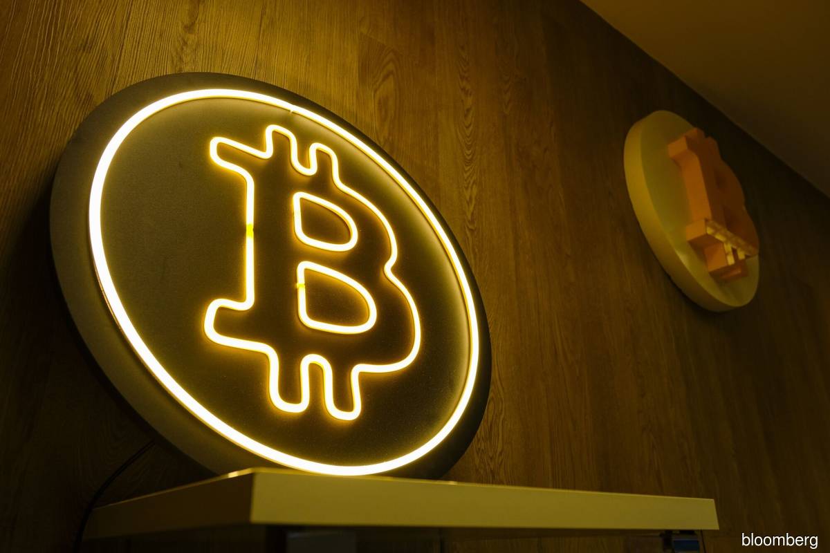 Bitcoin Tops Us For First Time Since June As Nov Election Nears