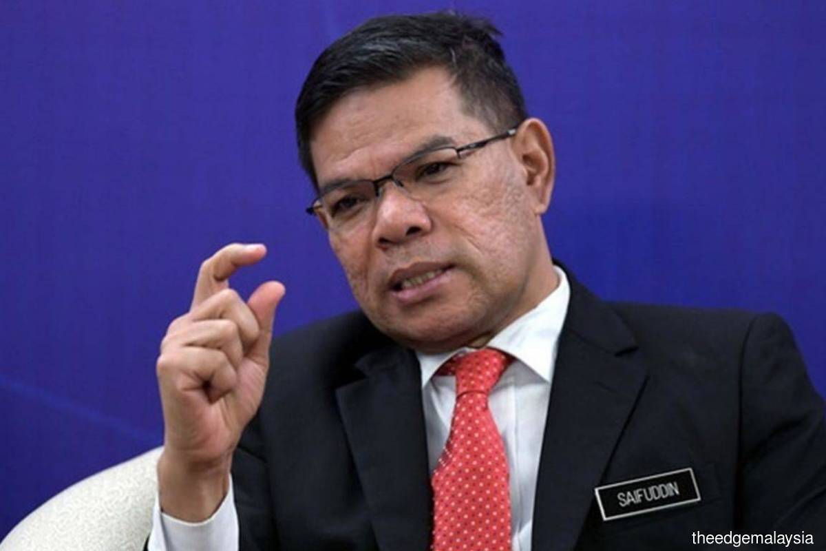 Saifuddin Denies Defaming Sanusi In Defence Statement