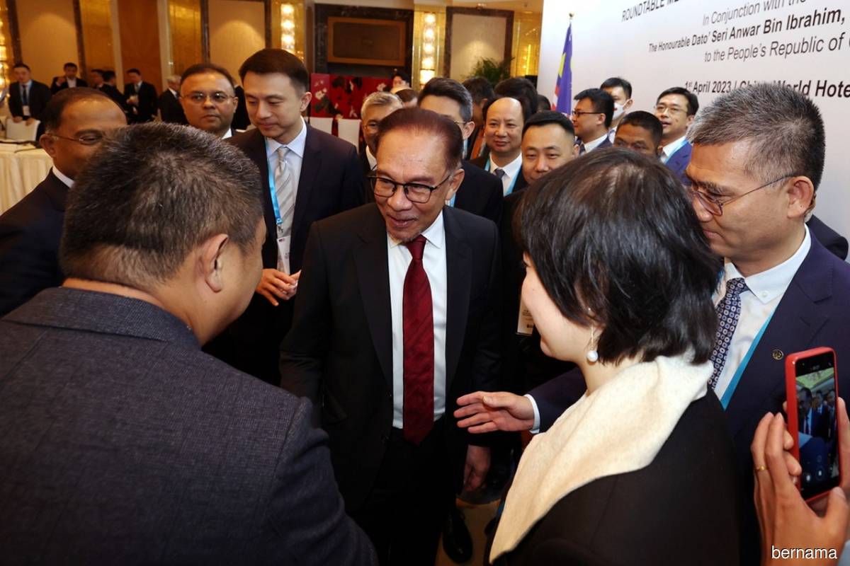 Meeting with high profile Chinese investors unprecedented, says Anwar