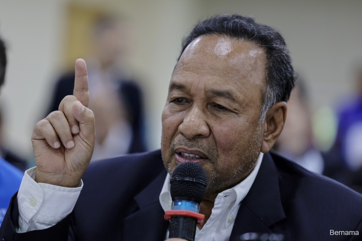Ismail Rafi 商峰创办人Rozali Ismail辞任主席