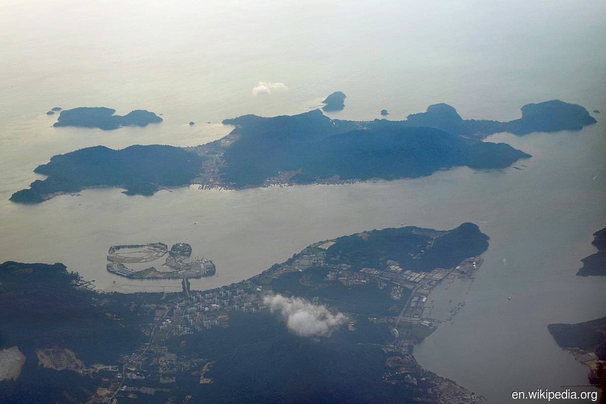 Aerial photograph of Pangkor Island and Lumut from the East (Filepix)