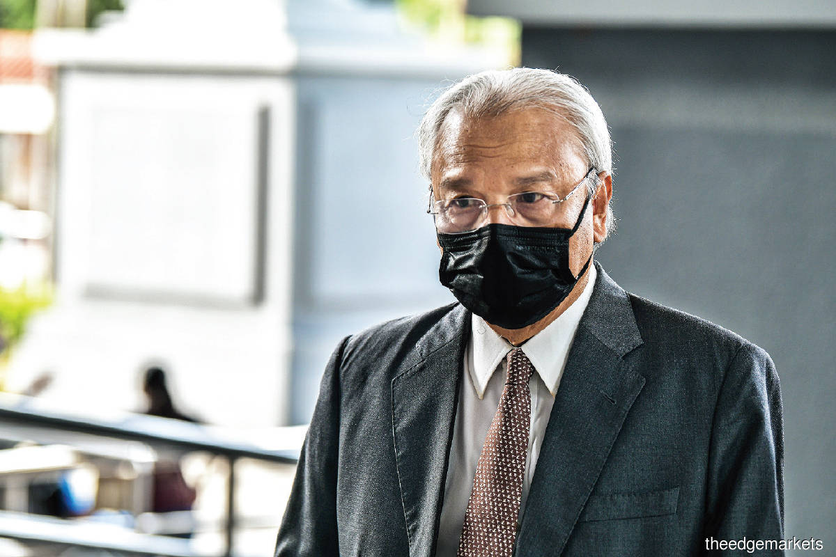 Husni said he did his best to warn ex-PM Najib against setting up (now-defunct) 1MDB, only to be rebuked (Photo by Zahid Izzani/The Edge)