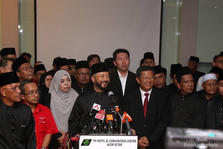 Mukhriz has surreal feeling becoming MB for the second time