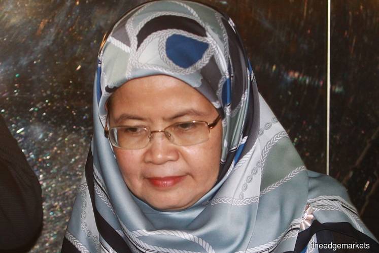 Netizens praise govt auditor who recorded 1MDB meeting, kept original audit report