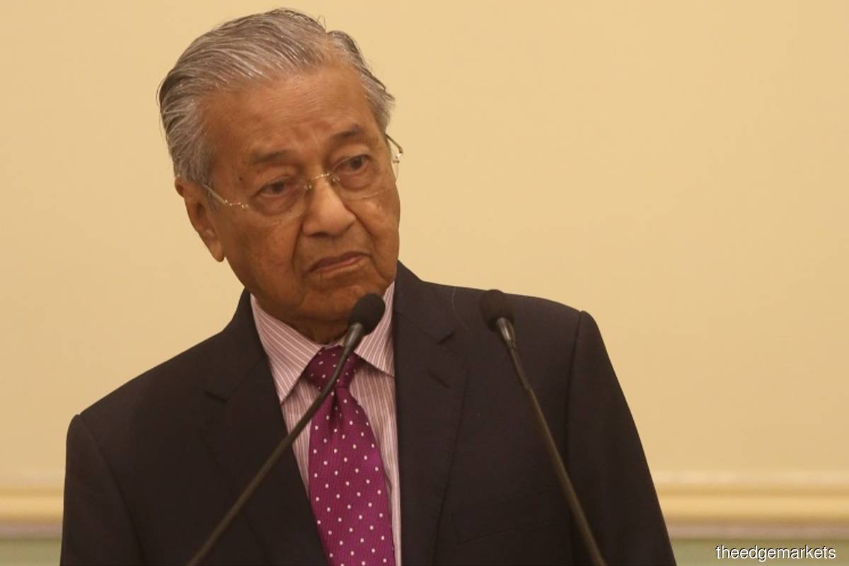 Dr M calls Zahid's defence in defamation suit over 'kutty' remark 'illogical'