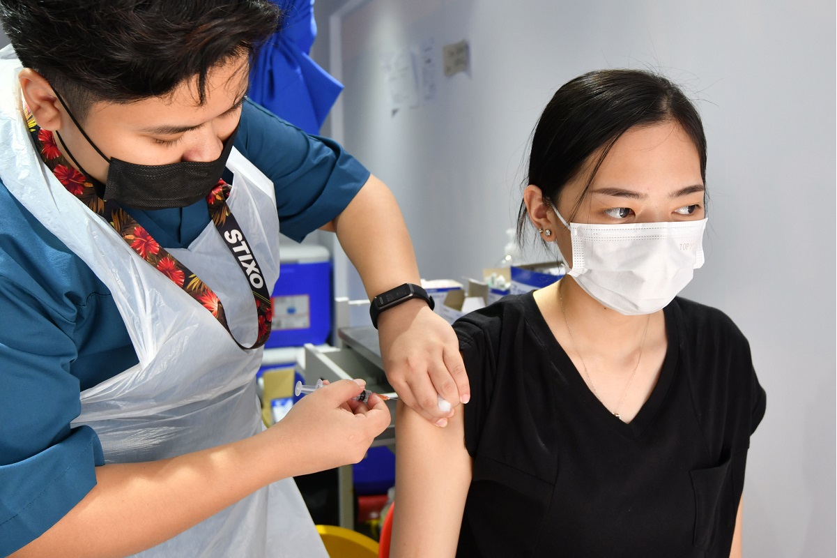Cumulatively, the number of vaccine doses administered nationwide stood at 11.788 million. From this total, 8.104 million individuals have been given at least one dose while 3.684 million individuals are fully inoculated with two doses. (Photo by Sam Fong/The Edge)