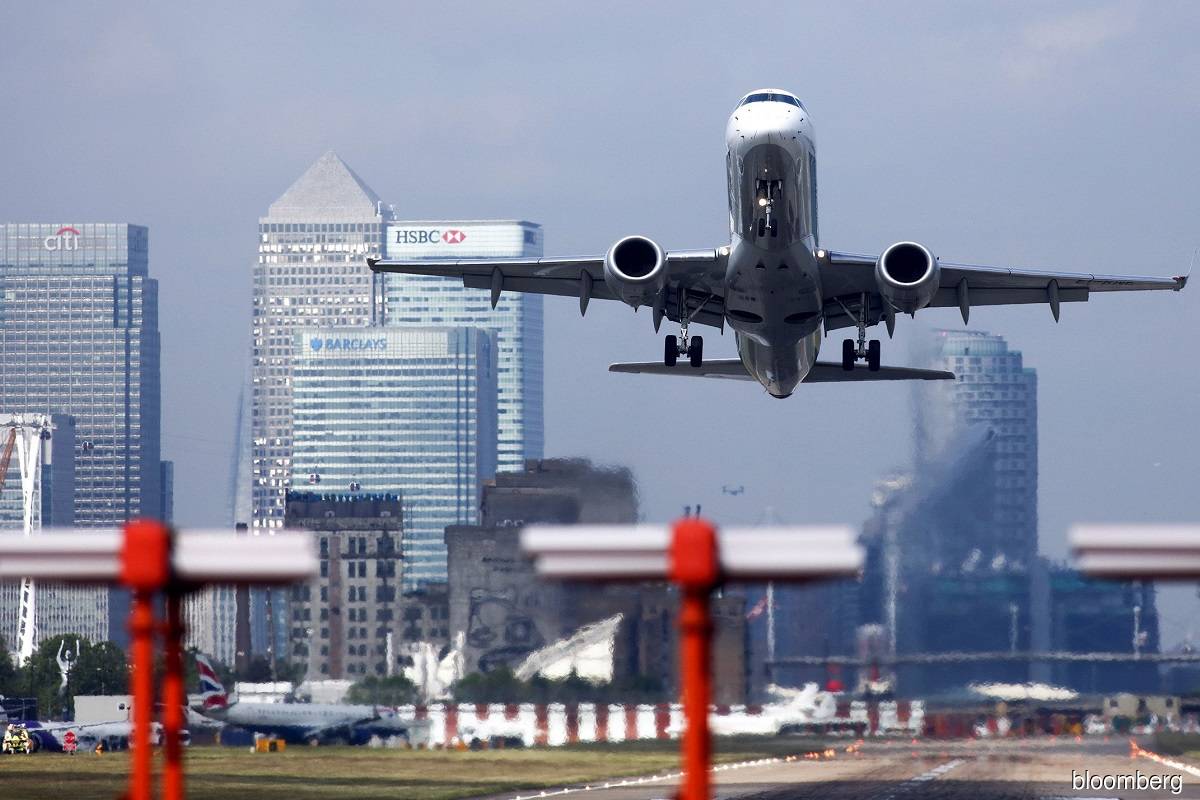 Flight bookings to Hong Kong surged 249% after quarantine cut — agency