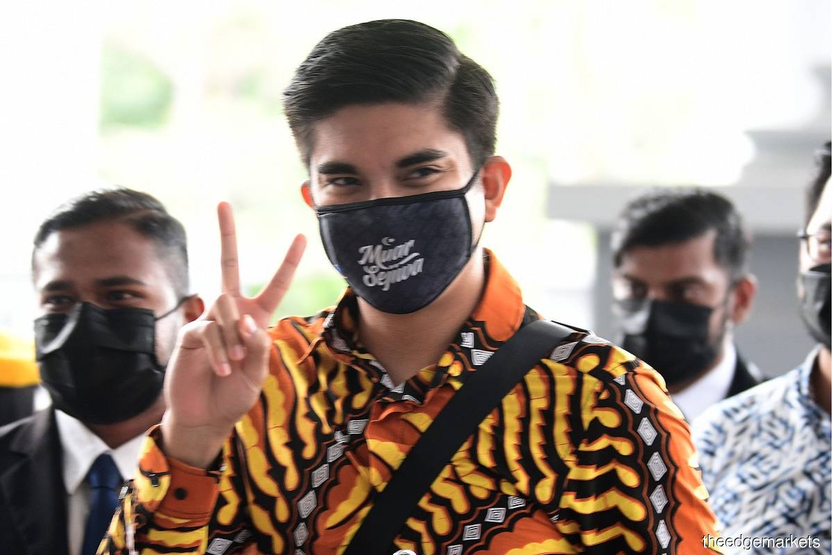Syed Saddiq as seen at the Kuala Lumpur Court Complex on July 5 (Photo by Patrick Goh/The Edge)