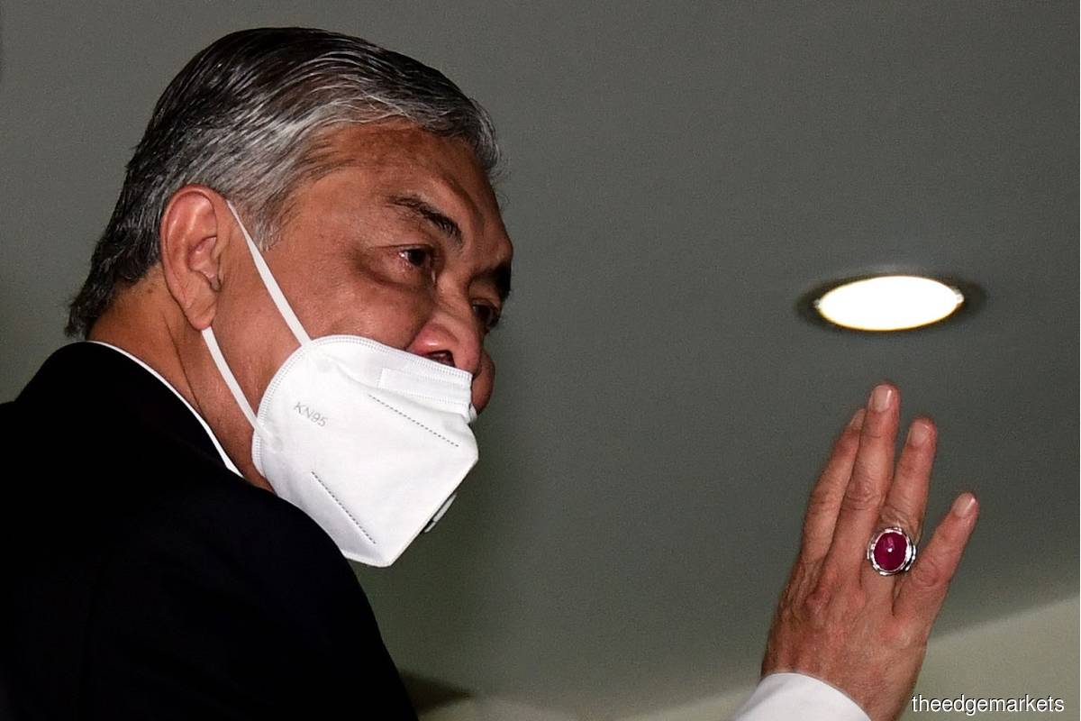 Zahid is facing 33 charges of receiving S$13.56 million (RM42 million) in bribes from UKSB as an inducement. (Photo by Patrick Goh/The Edge)
