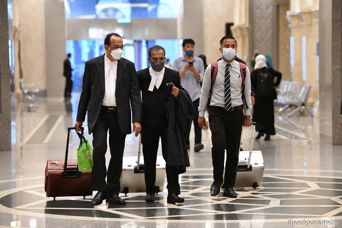 Sithambaram: Therefore, the granting of RM4.17 billion to 1MDB cannot create any conflict of interest on the part of Justice Nazlan as SRC was no longer part of 1MDB at that material time. (Photo by Suhaimi Yusuf/The Edge)