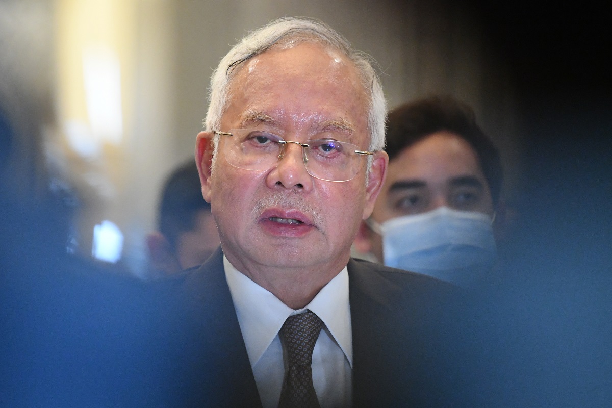 Najib is presently serving his 12-year jail sentence and RM210 million fine at Kajang Prison after his conviction and sentence with regards to SRC International Sdn Bhd had been upheld by the Federal Court on Aug 23. (Photo by Suhaimi Yusuf/The Edge filepix)