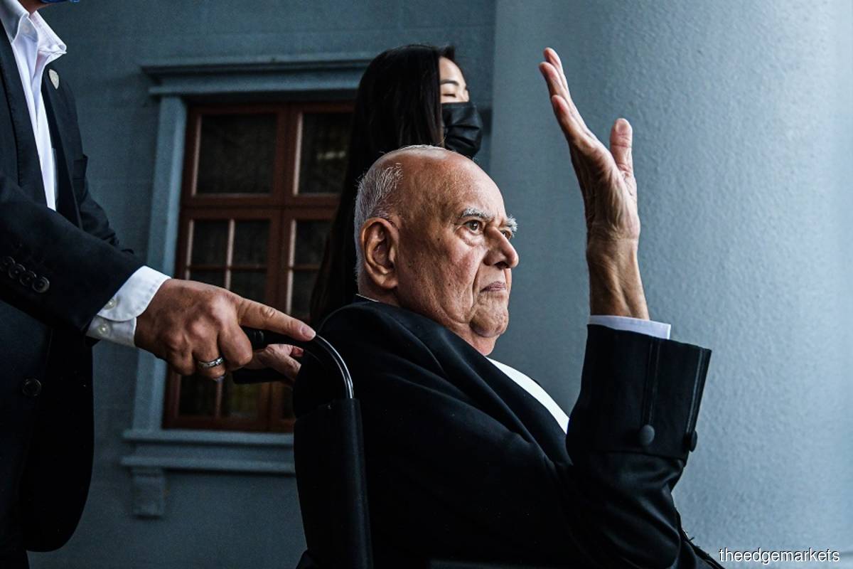 Datuk Seri Gopal Sri Ram (The Edge filepix by Zahid Izzani)