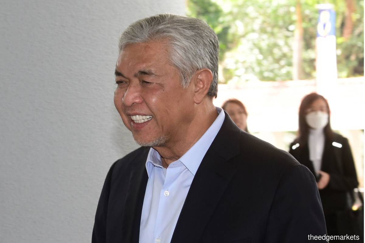 Zahid is facing 47 charges, comprising 12 for criminal breach of trust, eight for corruption and 27 for money laundering involving RM31 million of charitable organisation Yayasan Akalbudi funds. (Photo by Patrick Goh/The Edge)
