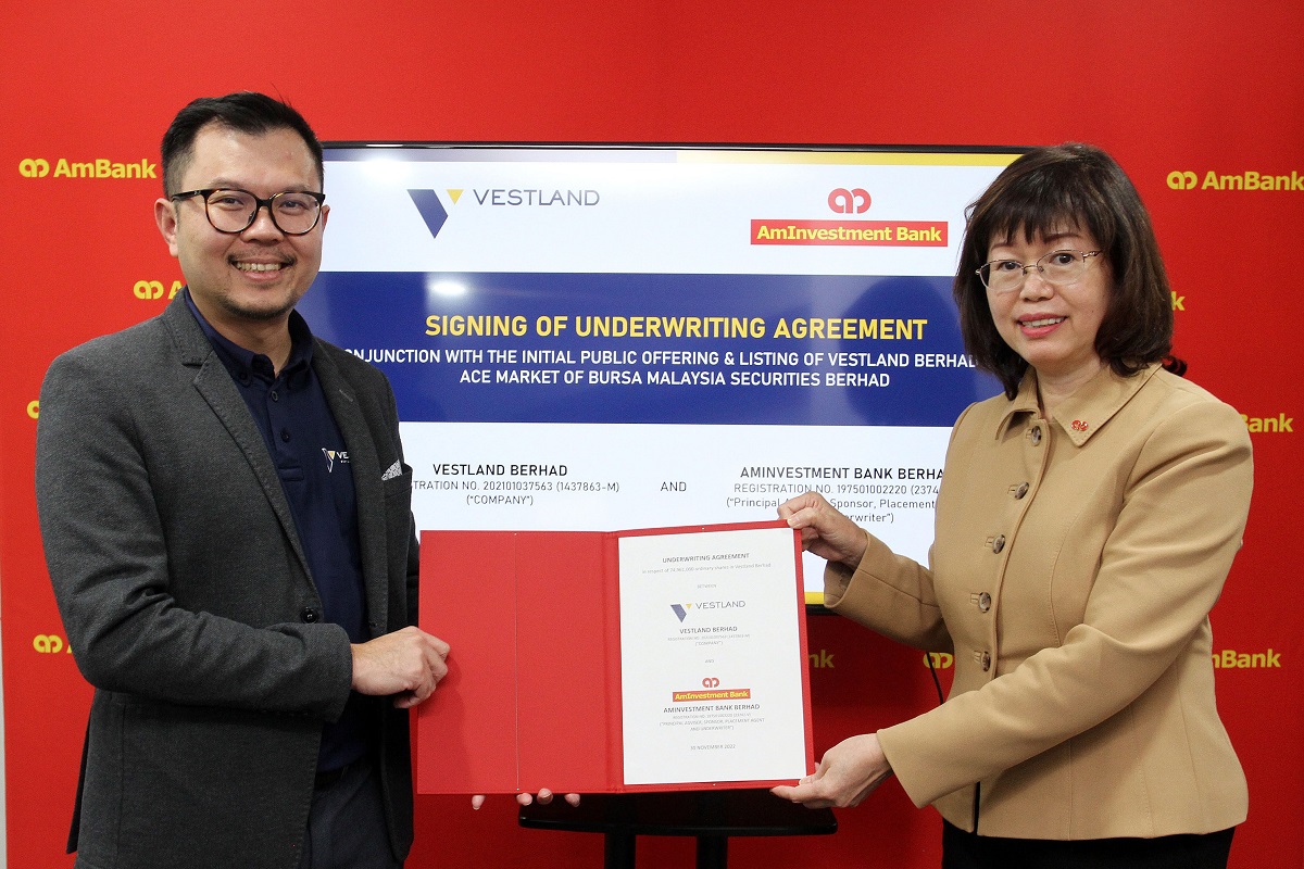 Vestland Bhd group managing director Datuk Liew Foo Heen and AmInvestment Bank Bhd chief executive officer Tracy Chen Wee Keng