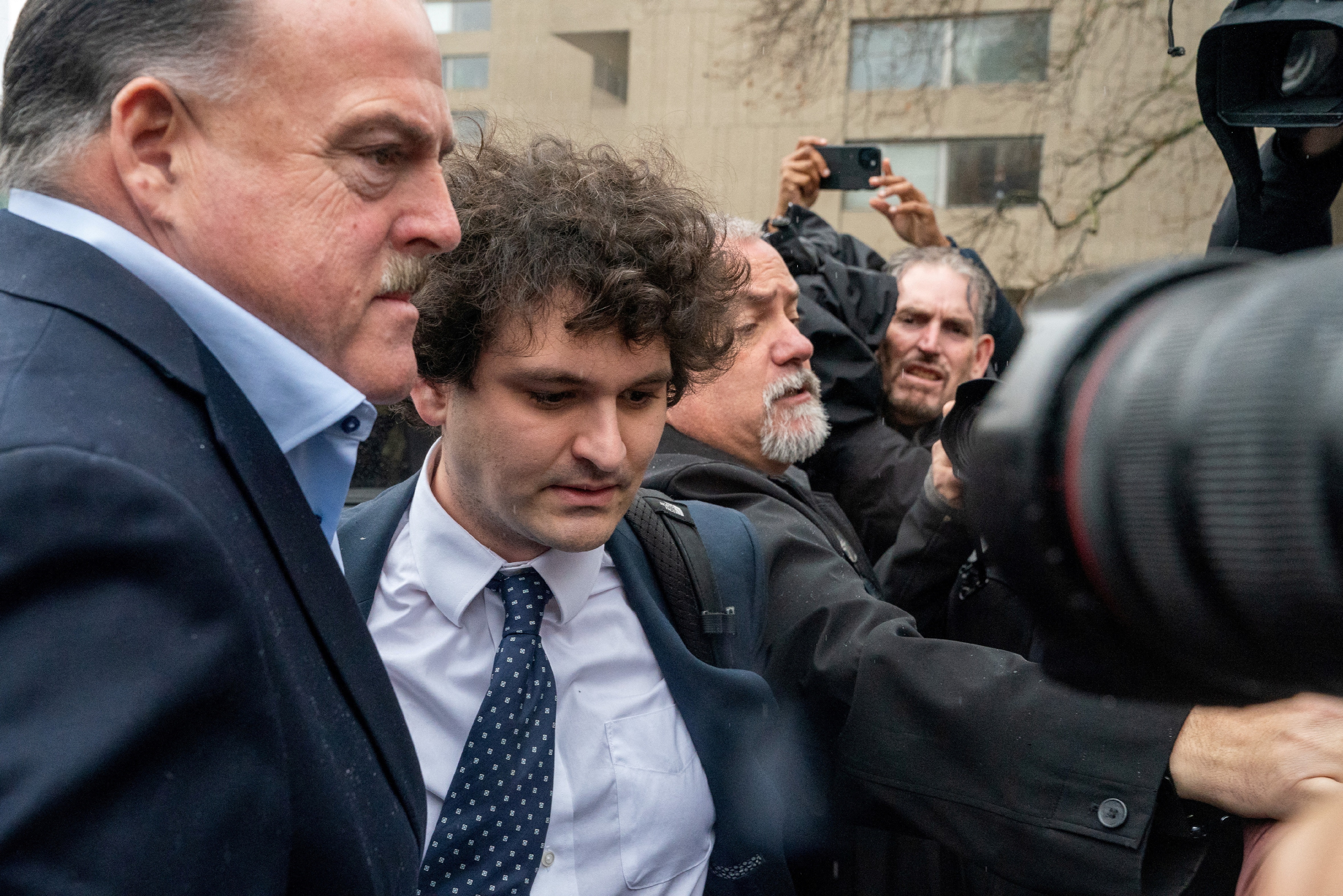 Former FTX Chief Executive Sam Bankman-Fried, who faces fraud charges over the collapse of the bankrupt cryptocurrency exchange, arrives on the day of a hearing at Manhattan federal court in New York City, the US on Jan 3, 2023. (Reuters)