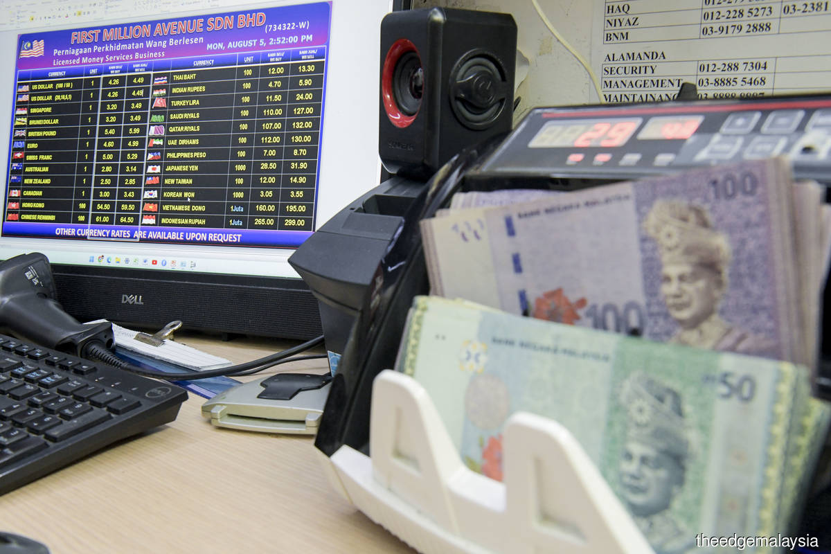 UOB sees further capital inflows into Malaysia, positive interest rate  differentials to support stronger ringgit | KLSE Screener