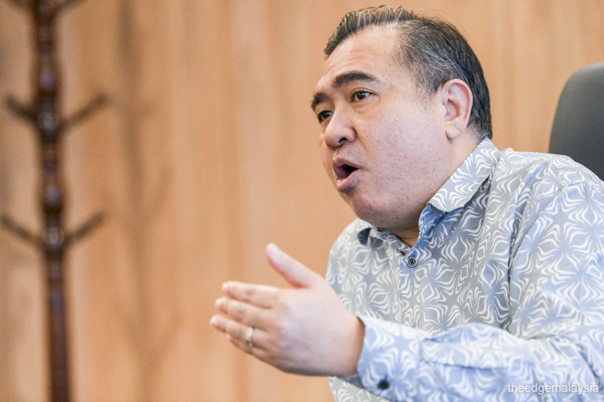 洛克（Loke）想要在KLIA码头2号停电后24小时内Mahb的报告
