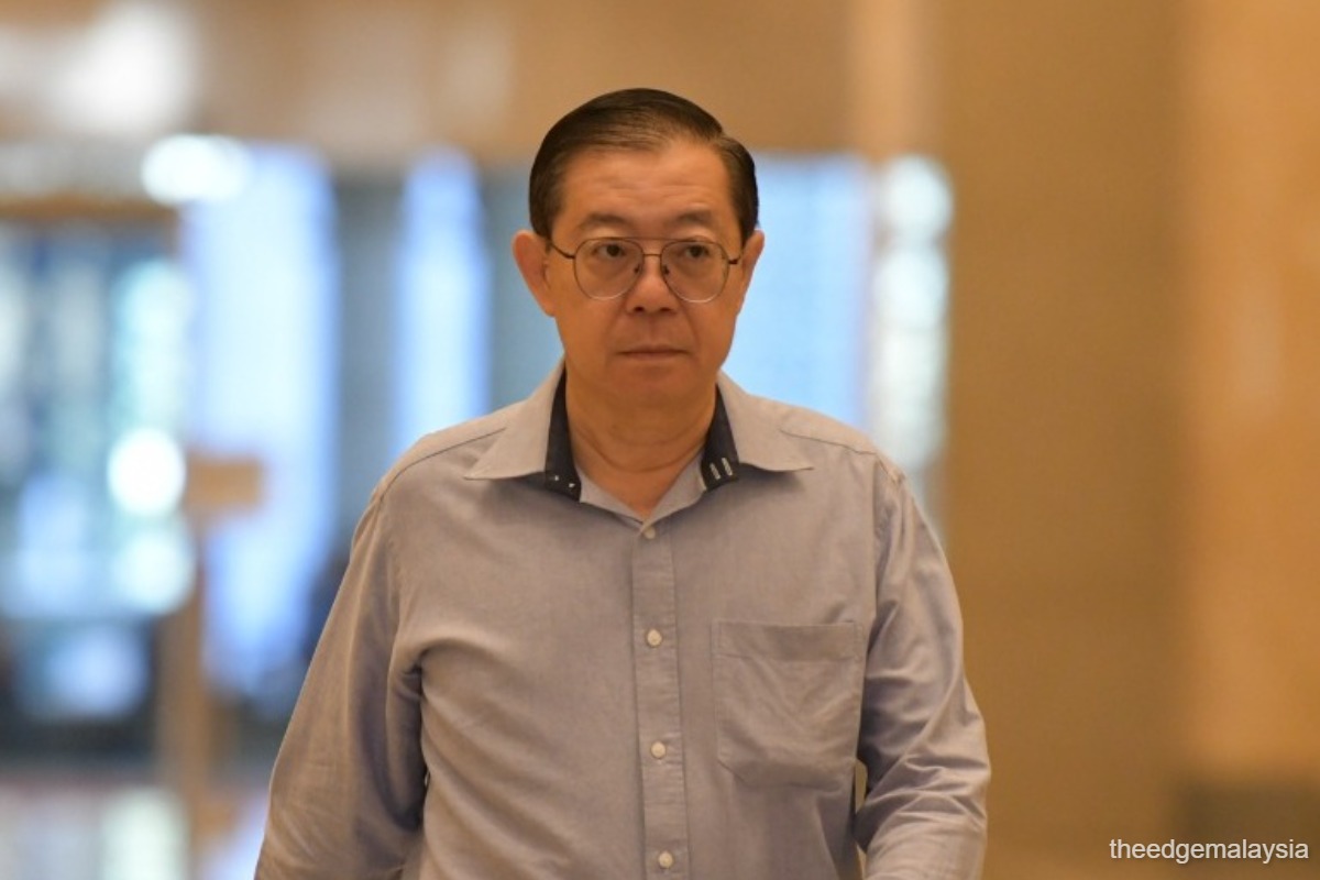 Guan Eng issues 48-hour legal notice to Facebook user demanding apology ...