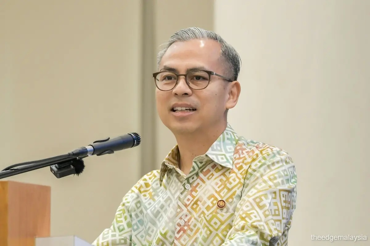 Fahmi Says All Ministries Have Been Ordered to Trim Operating Spending ...