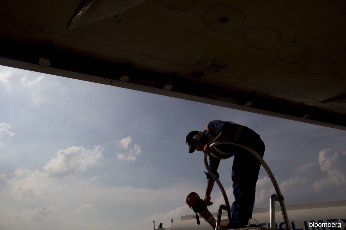 World’s biggest oil trader Vitol sees no travel rebound till third quarter