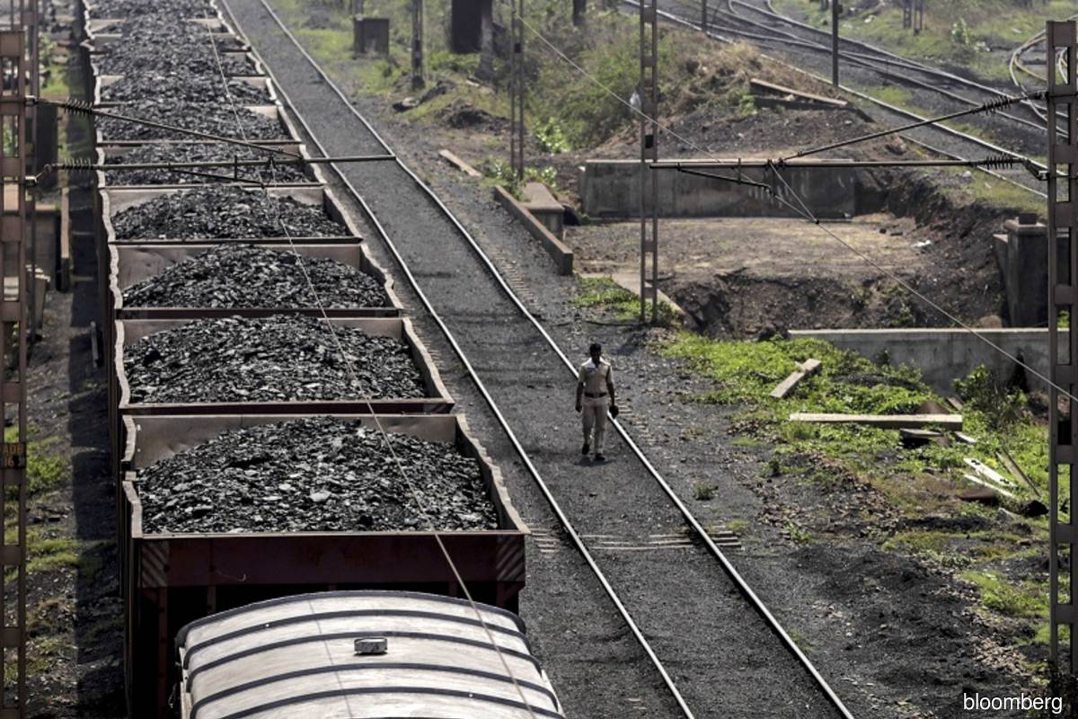 Coal shortage deepens in India amid plunging plant inventories