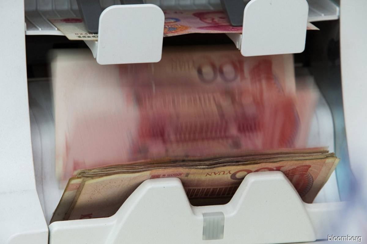 Whatever happens to Evergrande, nobody wants to short the yuan