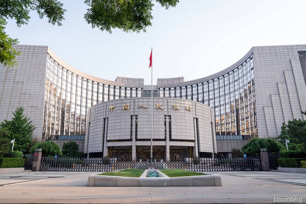 China signals likely reserve requirement ratio cut to aid growth