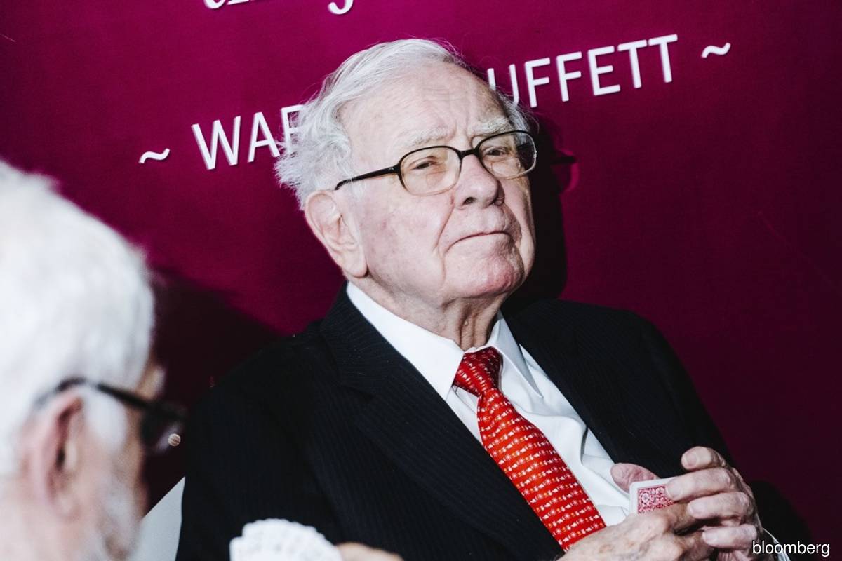 Warren Buffett’s Berkshire Hathaway plans yen bond offering