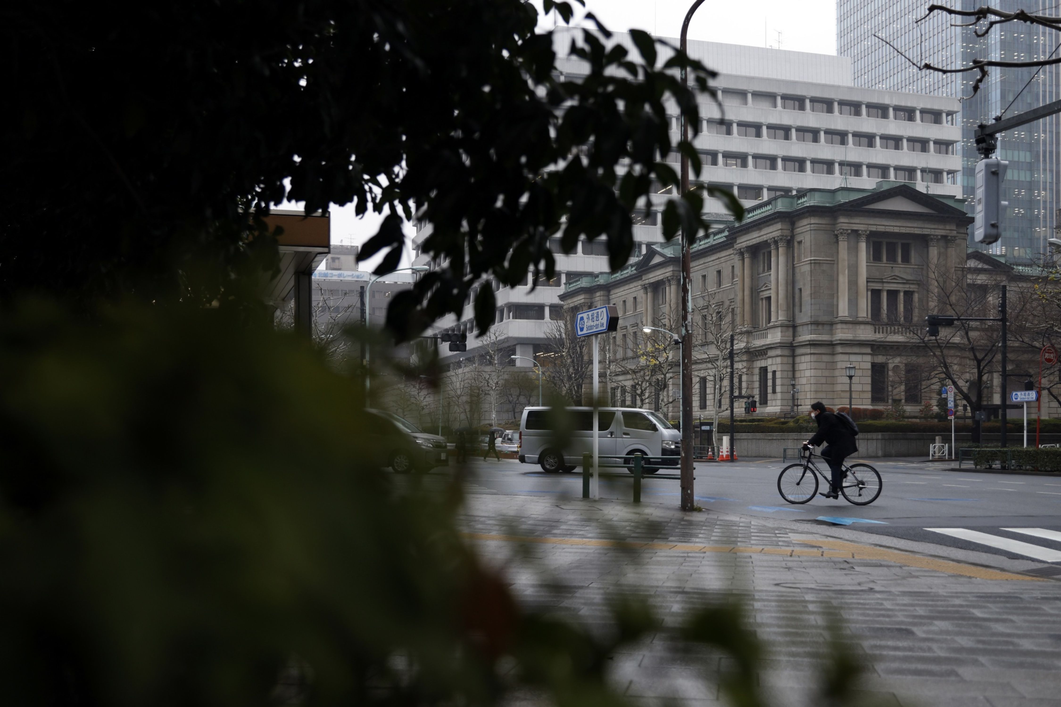 New BOJ governor likely to move away from special stimulus, ex-official says