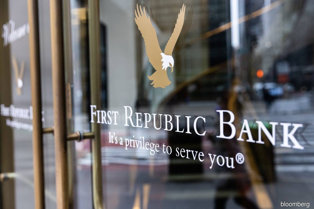 US mulls more support for banks while giving First Republic time