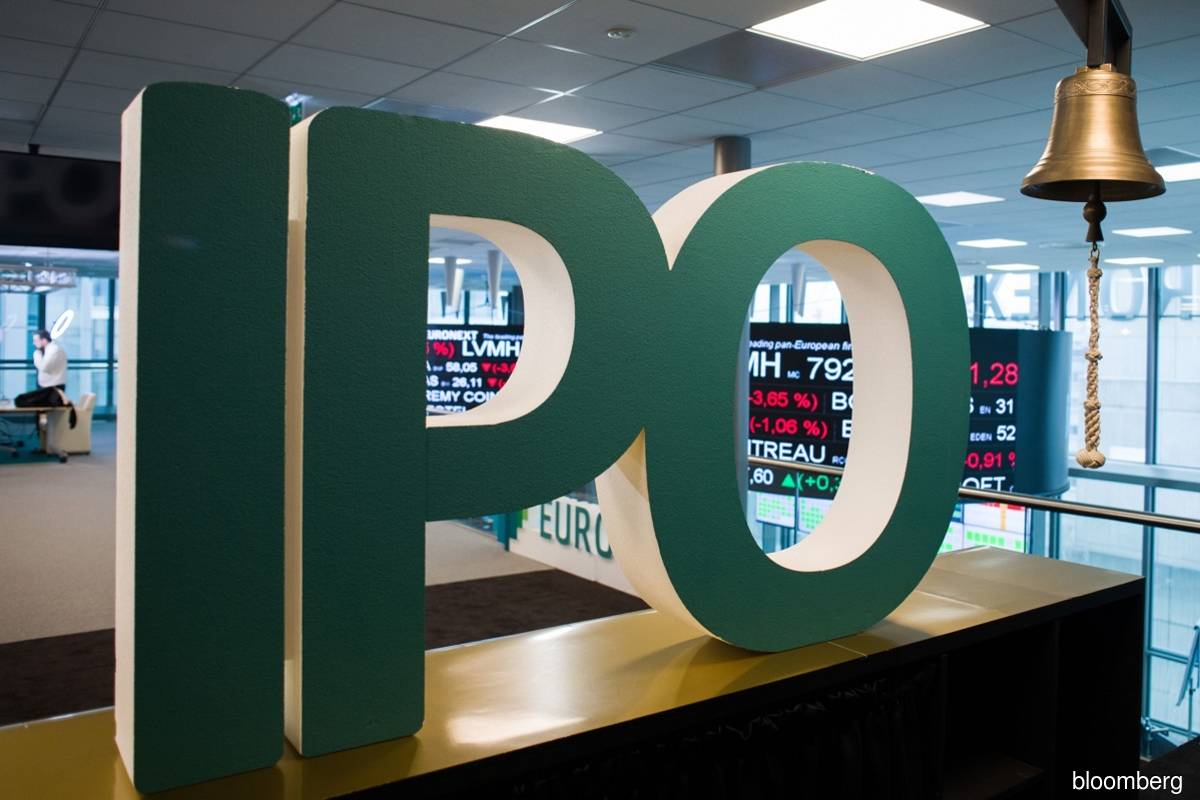 Global IPO market revival undermined by banking, recession risks