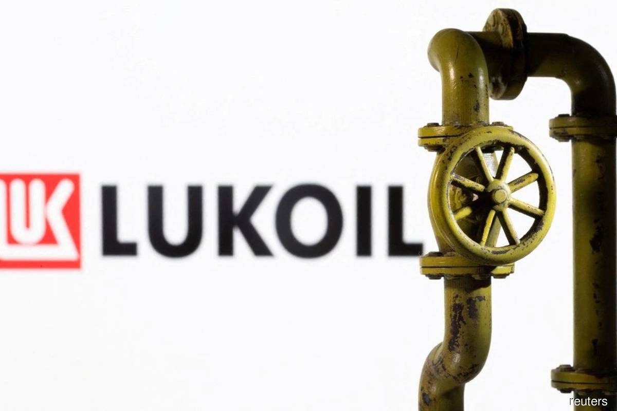 Italy secures US guarantees to unlock funding for Lukoil refinery