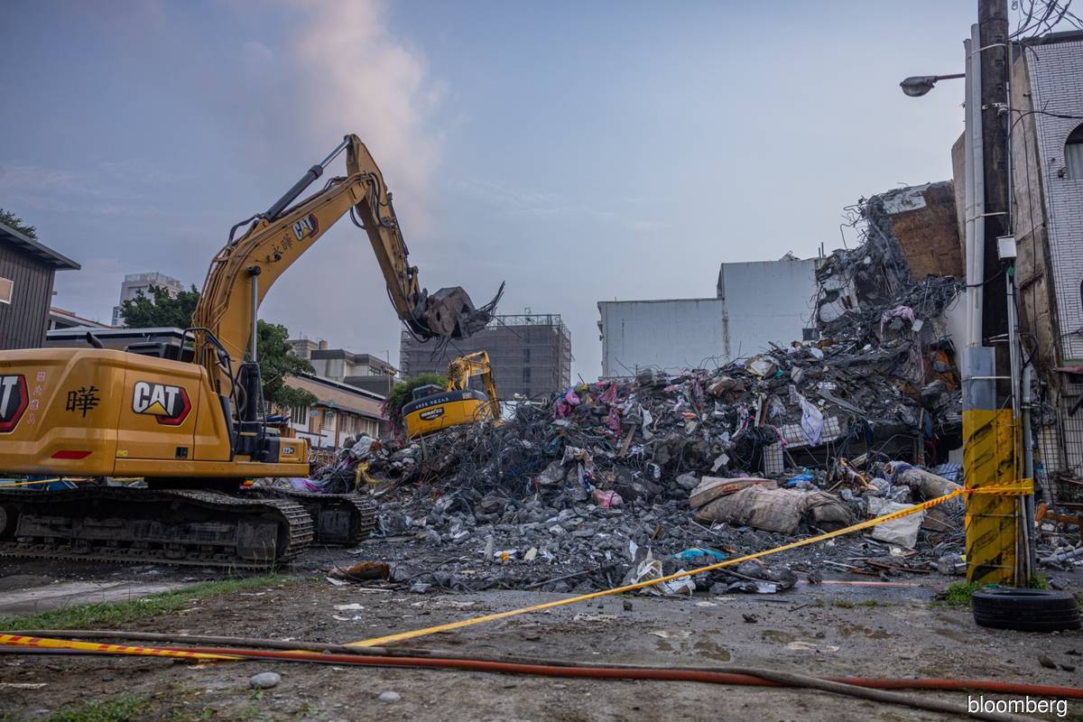 Taiwan begins recovery from quake as TSMC resumes production