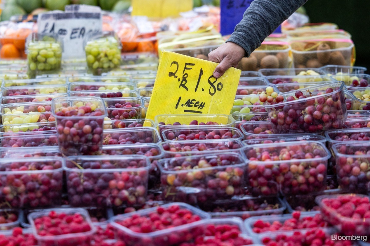 UK Inflation Drops More Than Expected Ahead Of BOE Decision uk-inflation-drops-more-than-expected-ahead-of-boe-decision