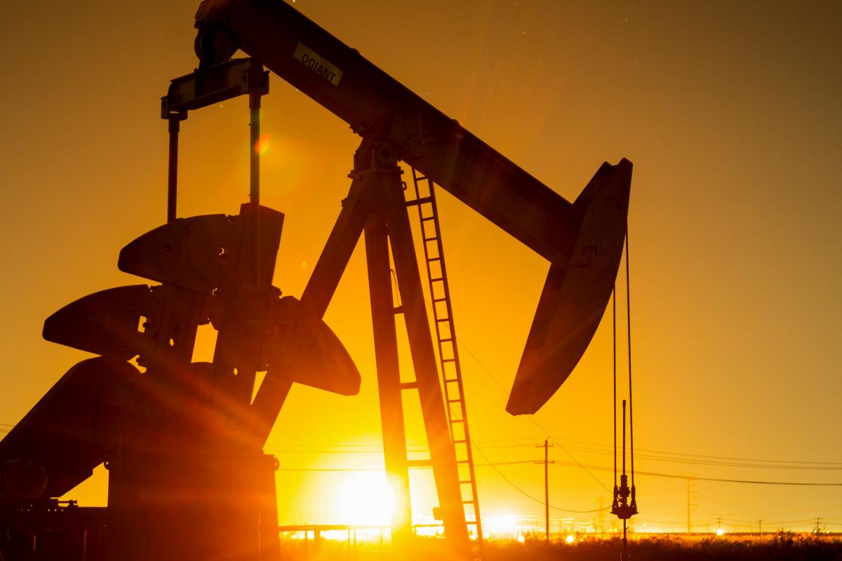 Oil slides as US-Iran truce hopes outweigh Houthi attacks on Saudi Arabia