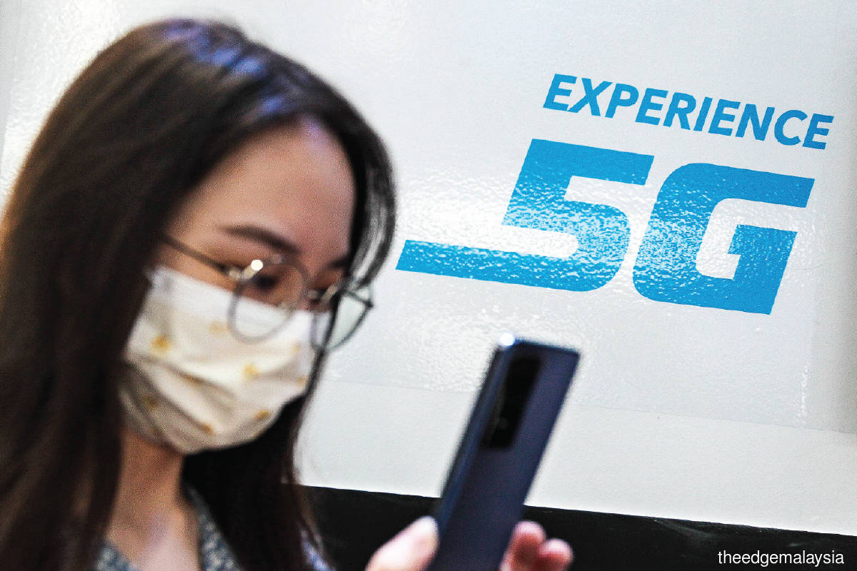 Having rolled out 5G, will Maxis buy Astro?