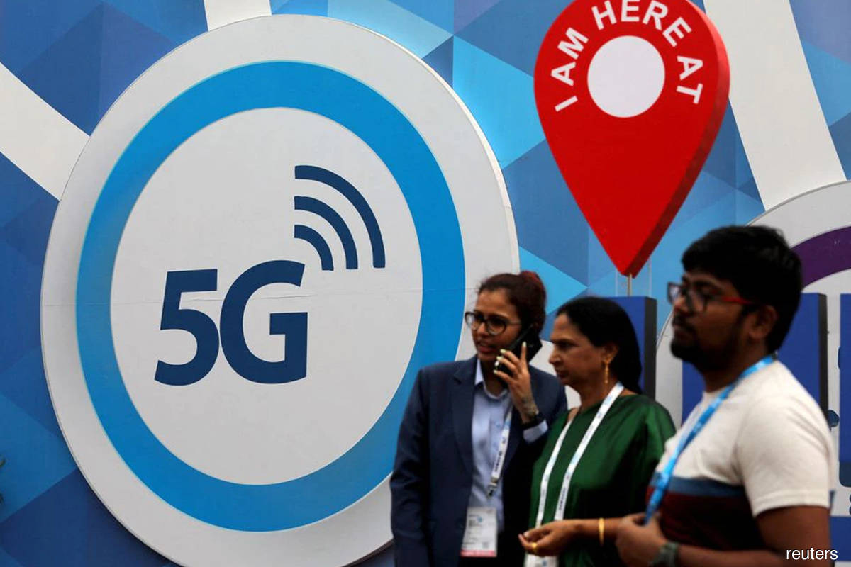 Tycoons line up bids for India’s US$14 billion 5G airwaves auction