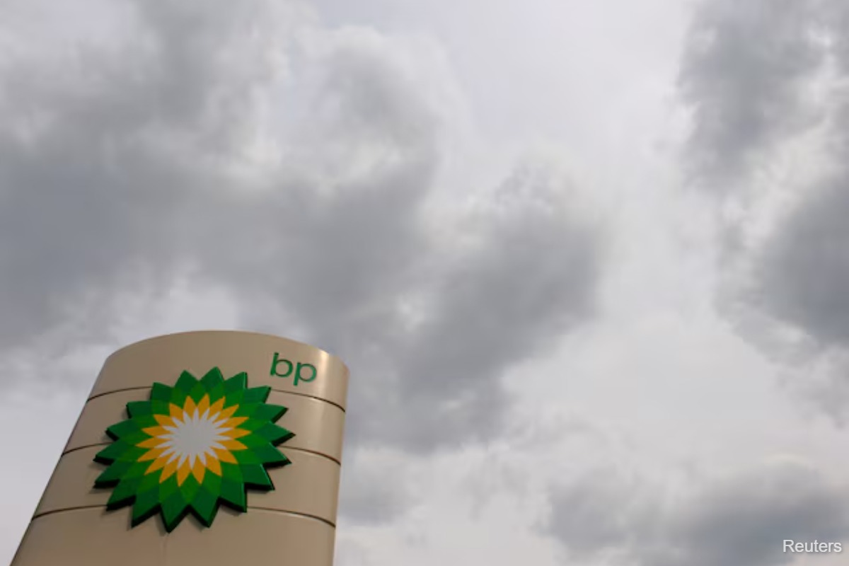 BP sees 60% refining margin jump, debt fall, but flags more impairments