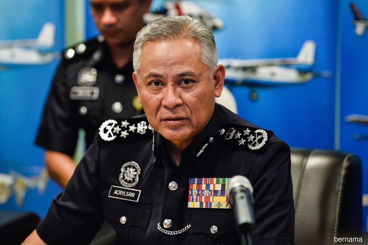 IGP Tan Sri Acryl Sani Abdullah Sani: Stern actions... will be taken against users that attempt to incite a situation that can threaten public safety and order.