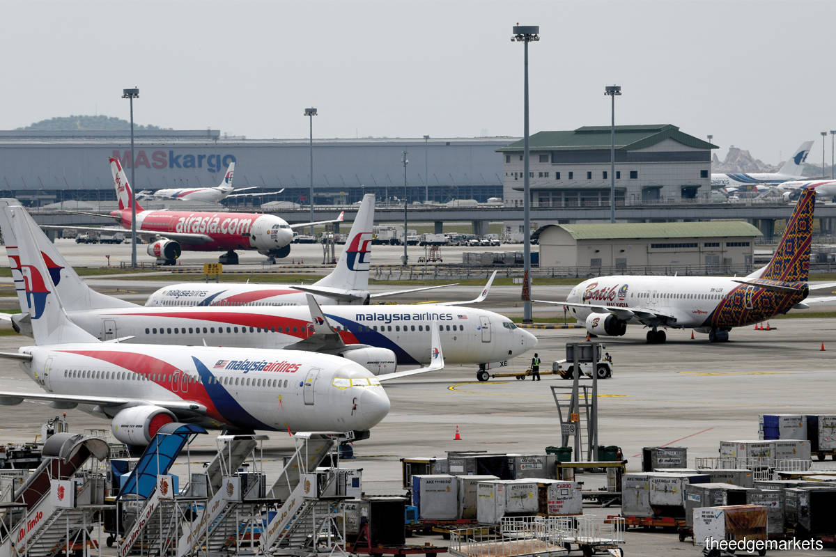 Airlines’ revenue growth momentum to slow in 2H as schedules are trimmed