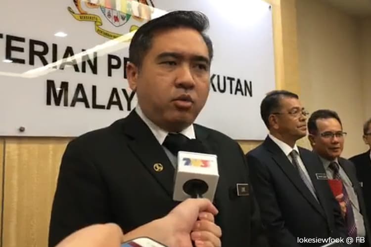 Anthony Loke : Government not protecting local airlines