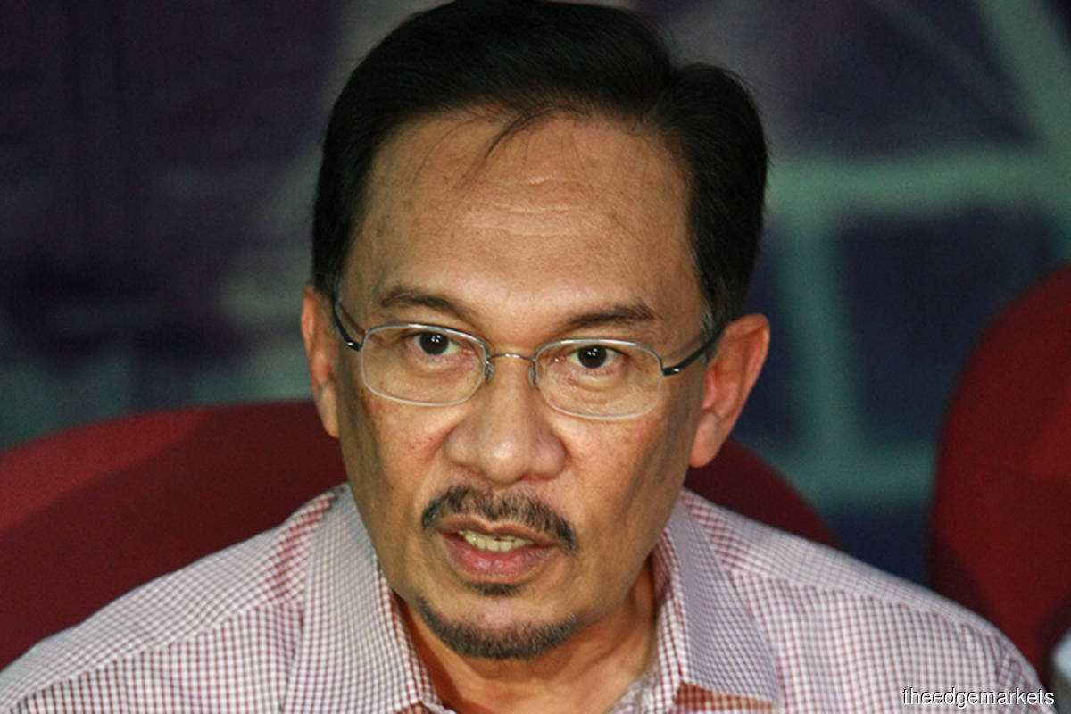 Anwar Ibrahim / Malaysiakini On Anwar Ibrahim Assuming The Premiership
