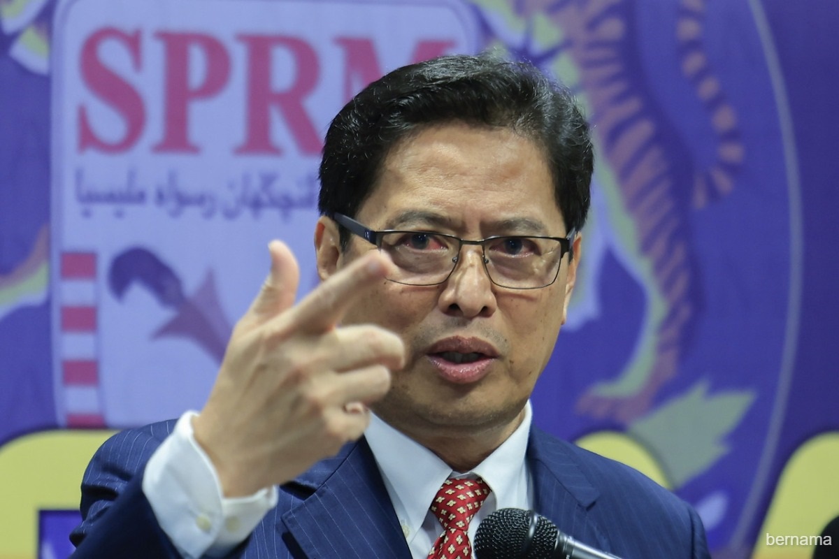 Azam urges full support for new MACC leadership | KLSE Screener