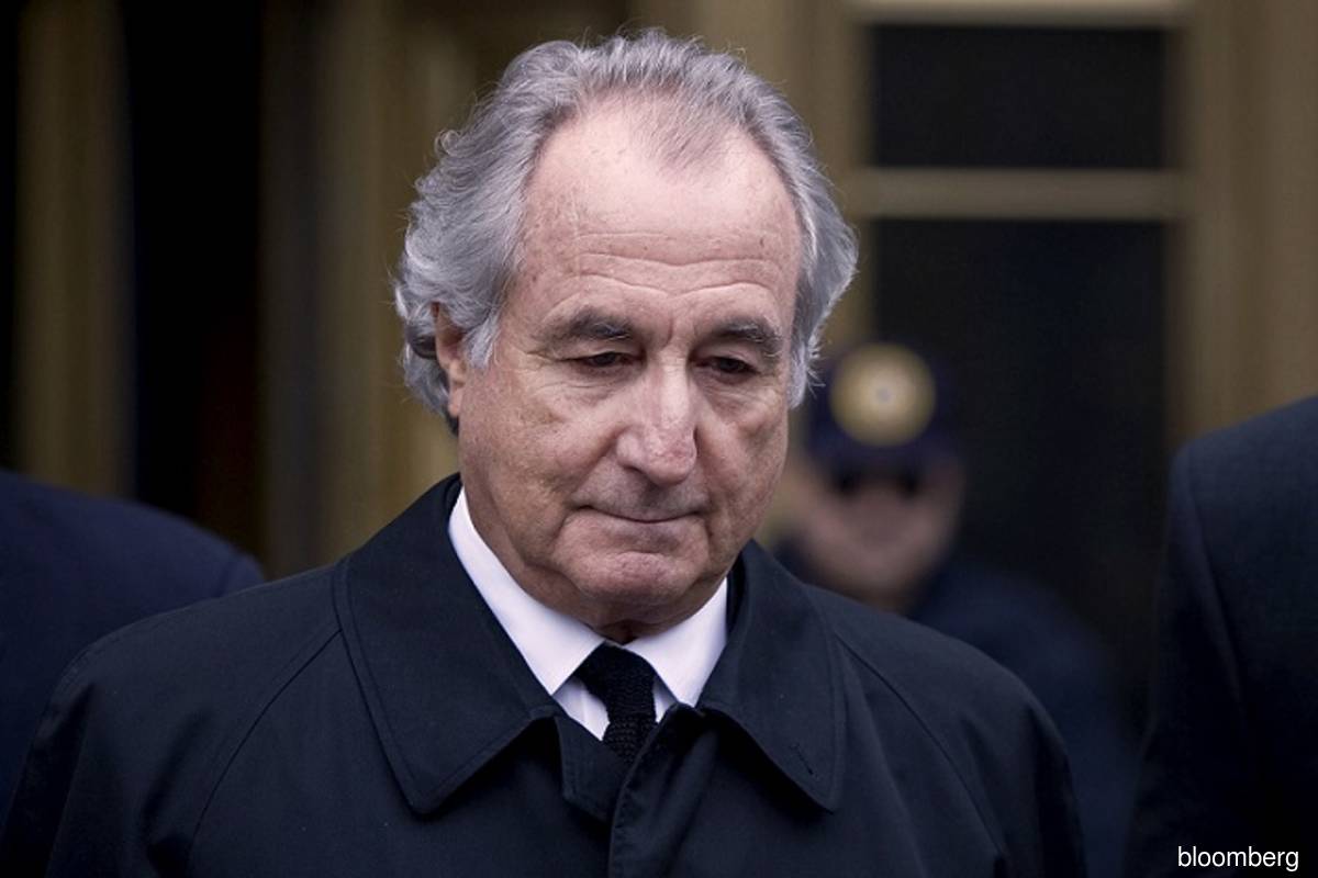 Bernard Madoff, mastermind of giant Ponzi scheme, dies at 82