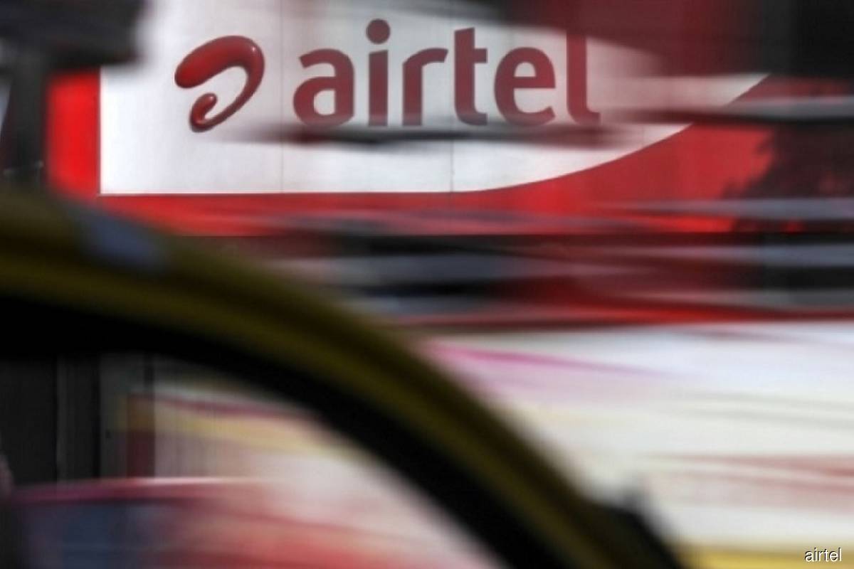 Singtel subsidiary Bharti Airtel scraps plans to merge digital assets into listed entity