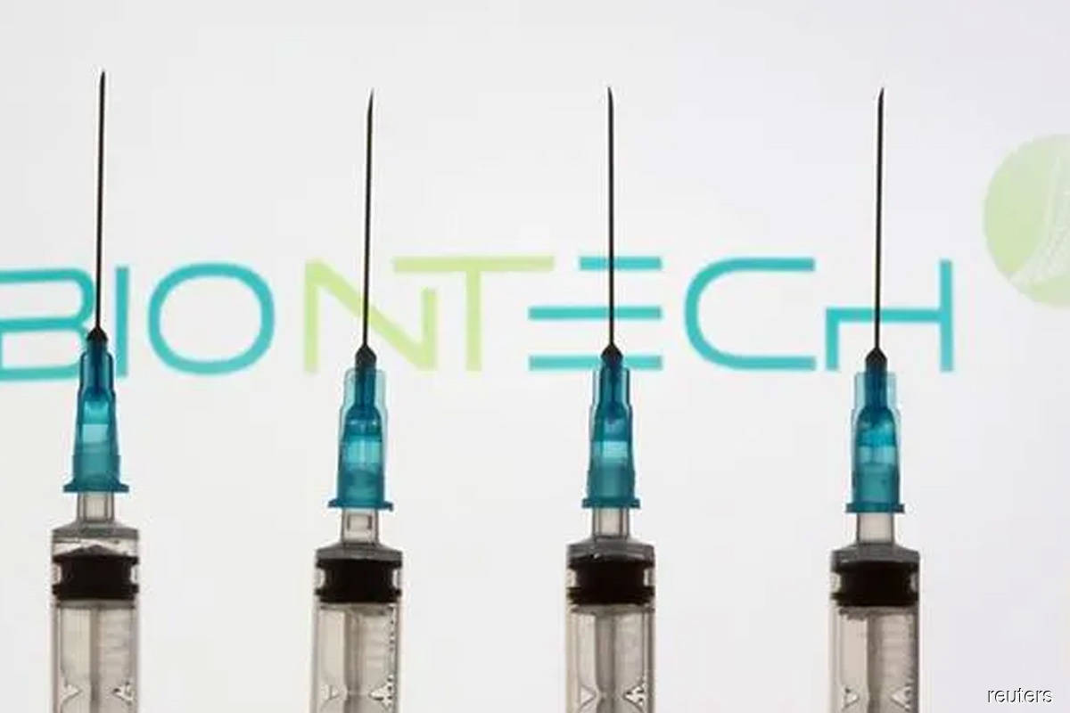 Taiwan's Foxconn, TSMC confirm US$350 mln COVID-19 vaccine deal