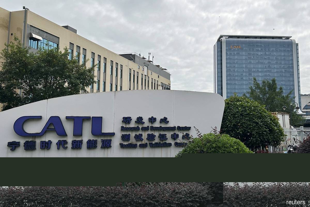 China warns of battery industry overcapacity risks