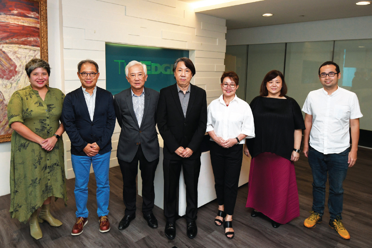 From left: City & Country editor E Jacqui Chan, Ichiro, Ho, Tay, Au, The Edge Malaysia chief commercial officer Sharon Teh and EdgeProp Malaysia managing director Alvin Ong at the sponsors’ meet on Aug 2 (Photo by Low Yen Yeing/The Edge)