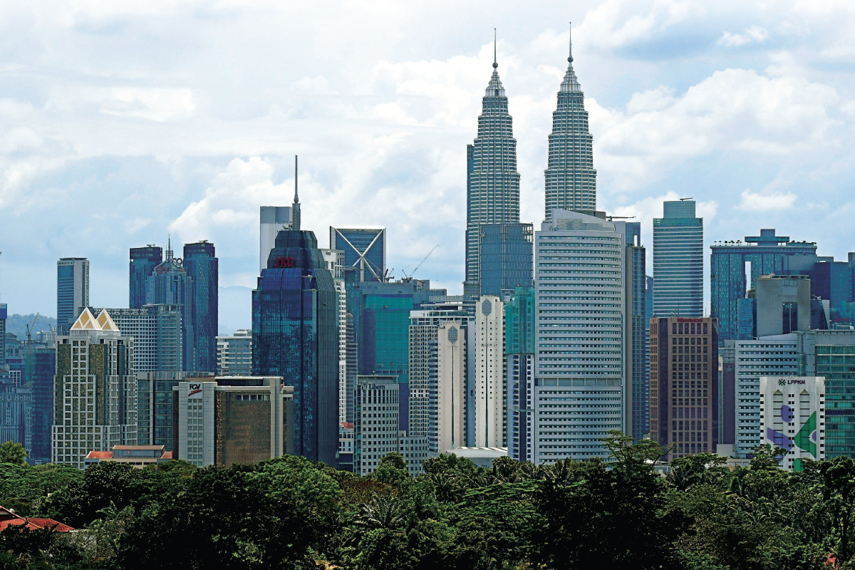 The experts opine that Malaysia’s residential and commercial property sectors are continuing to perform at a steady pace while industrial properties, along with retirement villages and data centres, show strong growth potential (Photo by Low Yen Yeing/The Edge)