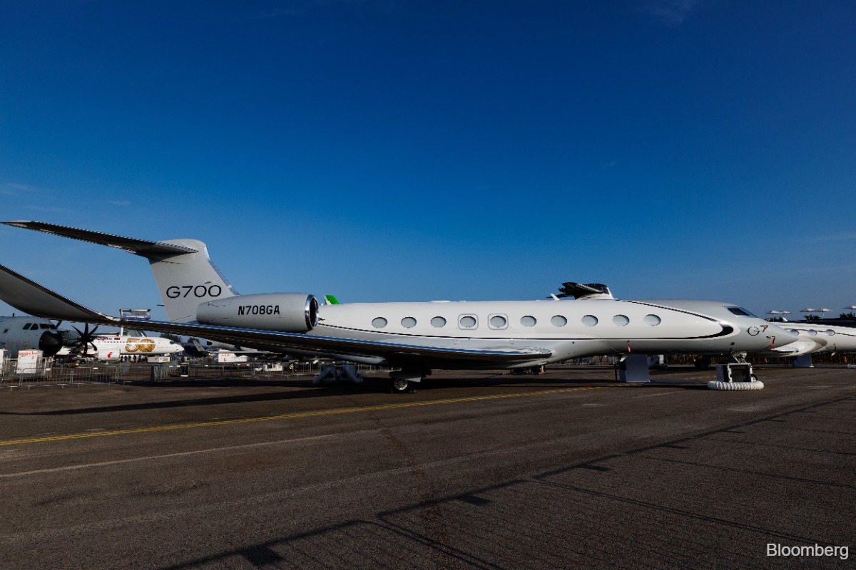 Canada seeks to resolve Gulfstream dispute after Trump threat